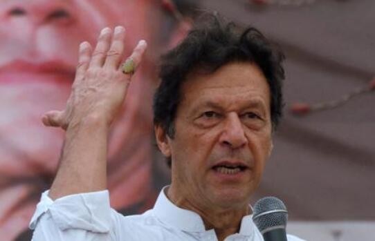 总理被罢免！竞争者宣称要“重建巴基斯坦”？