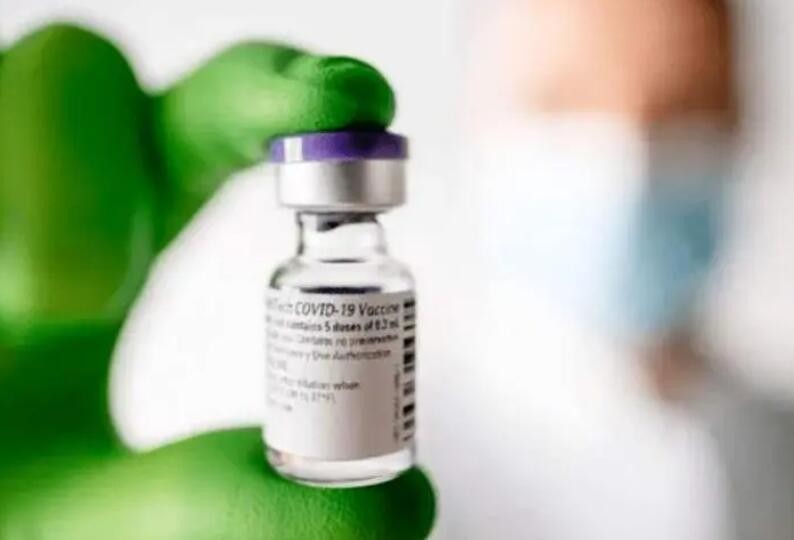 英国首次批准使用灭活新冠疫苗