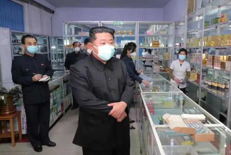朝鲜新增39.3万发烧病例 政治局紧急协商会讨论防疫问题