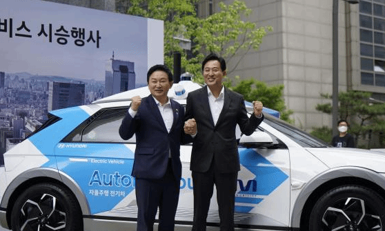 首尔市政府在江南区启动自动驾驶汽车服务
