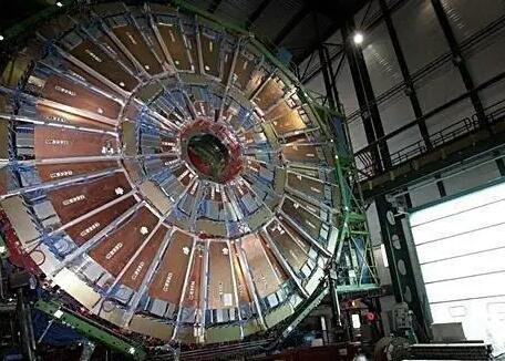欧洲大型强子对撞机开启新运行