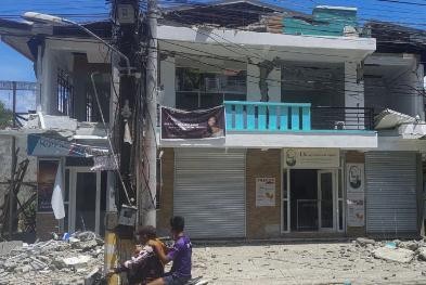 菲地震灾区阿布拉省宣布进入灾难状态 总统前往视察