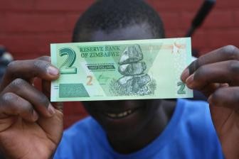 津巴布韦央行宣布一周内发行更多金币