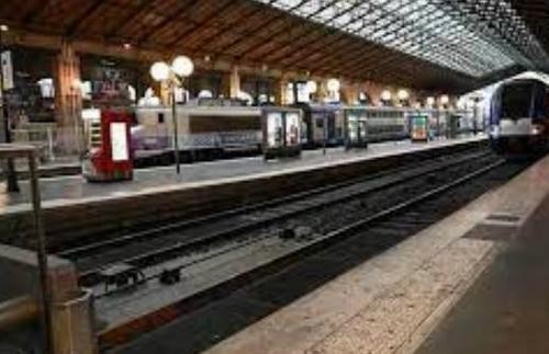 巴黎地铁线路将面临大罢工 民众出行料将受阻