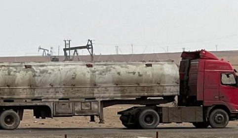 又双叒叕盗油！美军出动44辆油罐车盗运叙利亚石油