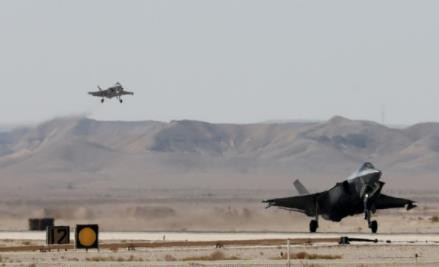 美军F-35B坠毁后 以色列停飞11架美国顶级战斗机