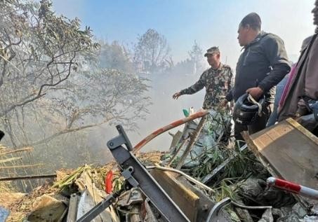 尼泊尔搜寻最后一名空难失踪乘客 官员称生还几率为零