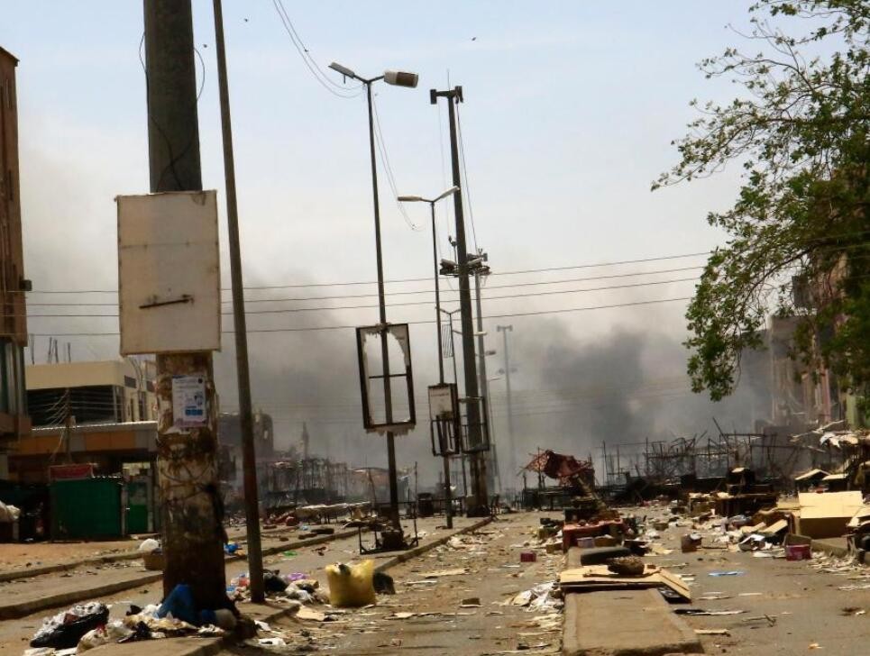 综合消息：苏丹武装冲突进入第四天 双方同意停火24小时