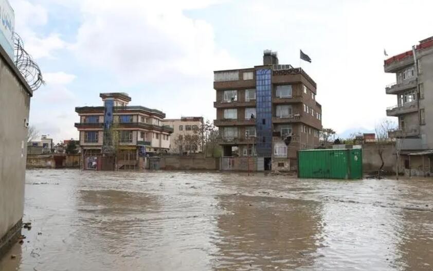 阿富汗瓦尔达克省洪水灾害致22人丧生