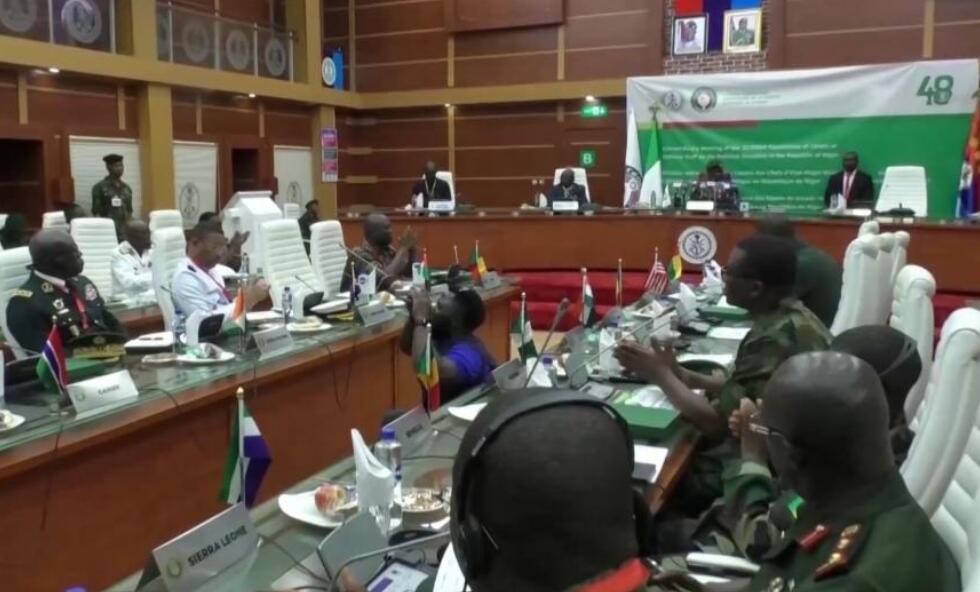 塞内加尔将参与西共体对尼日尔可能采取的军事干预