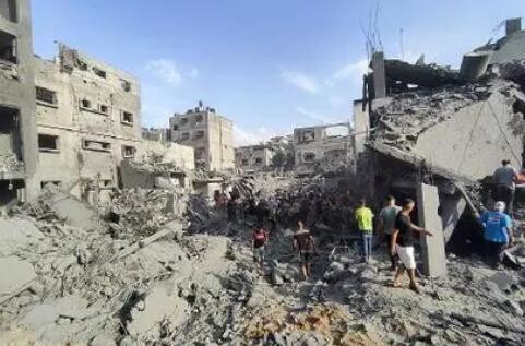 以军空袭加沙北部杰巴利耶难民营造成至少31人死亡