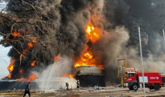 死亡人数升至23人 几内亚首都油库发生爆炸事件