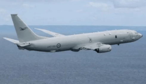 国防部回应澳炒作中国军机“干扰”澳军机事件