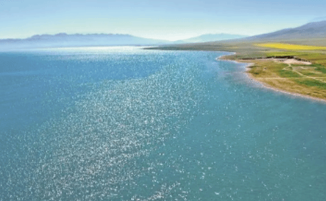 青海湖地表水断面水质优良率100% 生态环境持续改善
