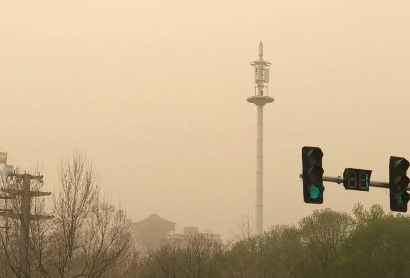 沙尘暴预警继续发布！京津冀等13省区市将有扬沙或浮尘