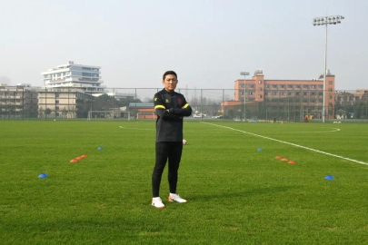 韩国教练团队加入成都蓉城 助教曾任水原主帅