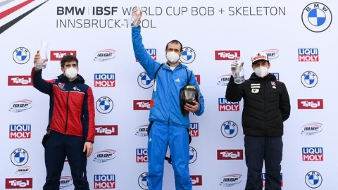 钢架雪车世界杯：杜库尔斯获第十个总冠军