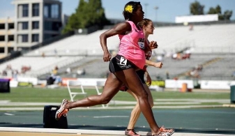 800米猛女成最强孕妇！四年内二度怀孕8月参赛