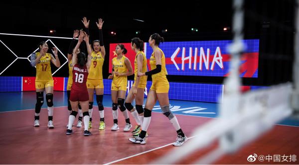 收官战3比0美国队 中国女排结束世界联赛征程