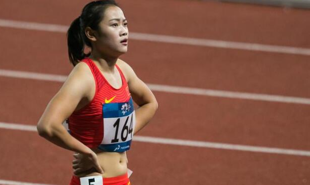 全锦赛女200米预赛梁小静第一 再创今年国内最佳