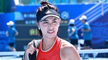 郑赛赛因伤退赛 王蔷卫冕全运会网球女单冠军