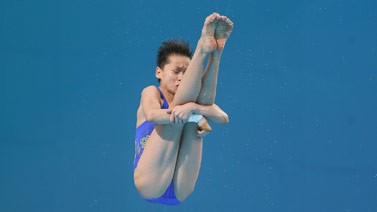 全运跳水女子十米台半决赛：全红婵陈芋汐并列第一
