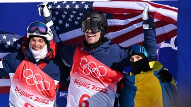自由式滑雪男子坡面障碍技巧-美国选手夺得冠军