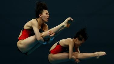 世锦赛跳水女双十米台 全红婵/陈芋汐预赛第一