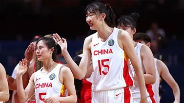 中国女篮完成海外征战 韩旭王思雨等首批球员回国
