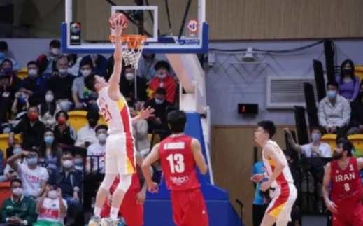 中国男篮战胜伊朗 结束世预赛征程