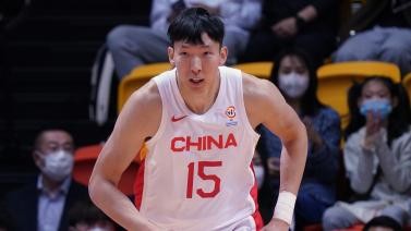 周琦16+9 中国男篮热身赛惜败斯洛文尼亚