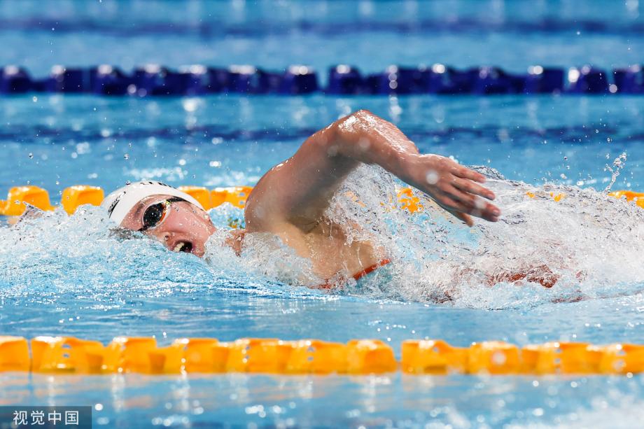 [图]成都大运会-李冰洁获得女子400米自由泳金牌