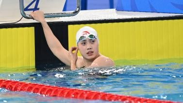 成都大运会-张雨霏获得女子50米自由泳金牌