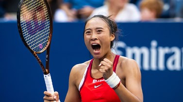 郑钦文横扫5号种子贾巴尔 生涯首进美网女单八强