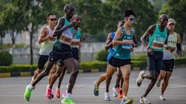 2023枣庄“飞虎英雄”马拉松赛完赛