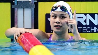 女子200米个人混合泳 余依婷刷新亚运会纪录夺金