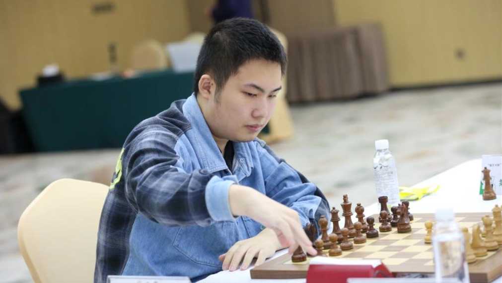 黄仁杰夺得中国国际象棋新锐赛冠军