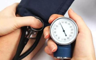 妊娠期高血压需注意什么？哪些人易患高血压