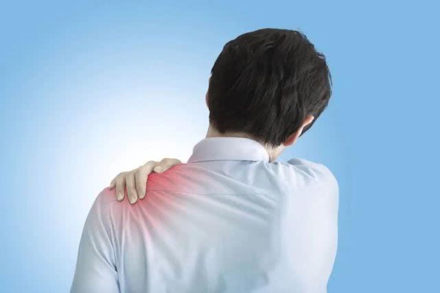 很多肩膀疼根本不是肩周炎 这3种疼痛别搞混了
