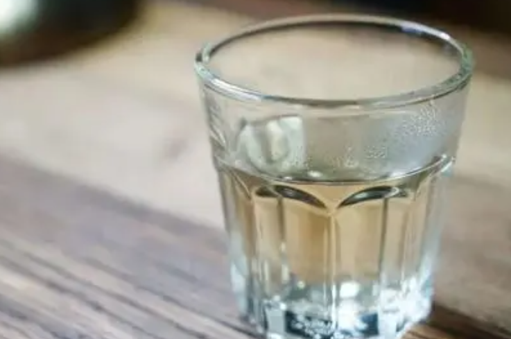 喝太多水有哪些副作用？喝水过多有6大症状