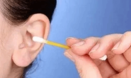 耳朵瘙痒的原因有哪些？或是这6种因素造成的