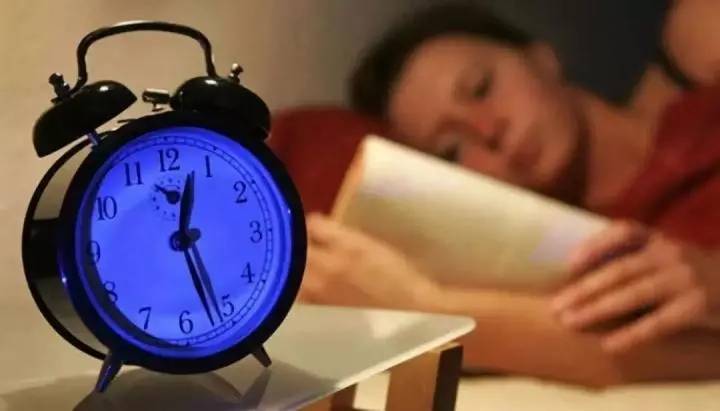 睡眠不顺应天时 特别是晚睡晚起 可谓“双杀”阳气