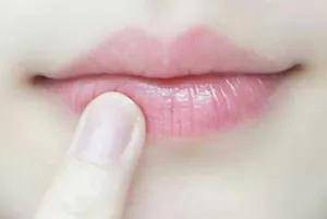 人的口唇能反映脏腑疾病 身体有问题 看唇就知道