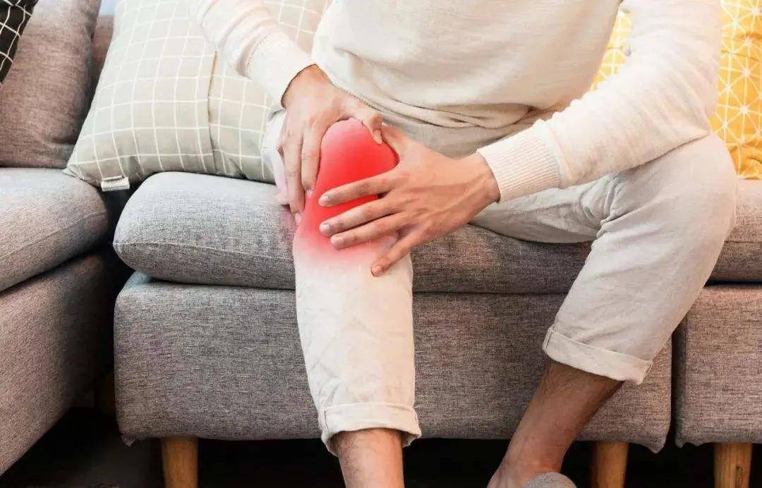 中老人容易出现膝盖受损？得做好这5点保护好膝盖