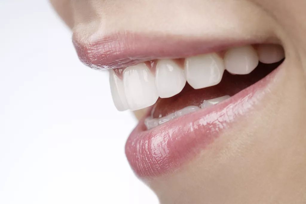 7个不良习惯会毁掉你的牙齿 护牙做好2件事