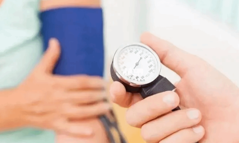  怎样判定是否患有高血压？如何测量血压更准确
