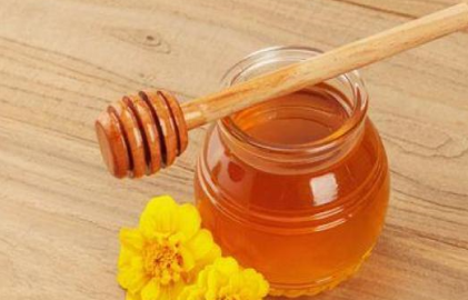 蜂蜜有哪些功效？蜂蜜可以制作这五款面膜