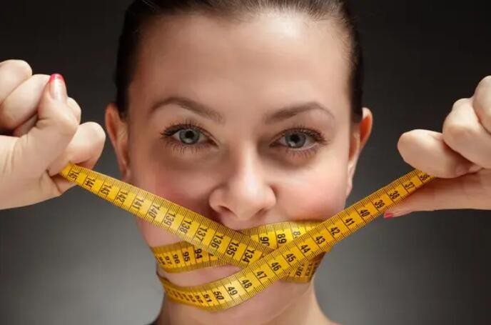 少吃饭把胃缩小能减肥？正确减肥要掌握这5点