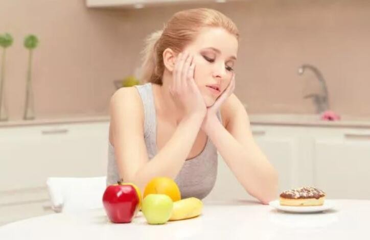 减肥不能靠饿 运动阶段饮食攻略请收好
