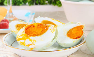 咸鸡蛋鸭蛋有什么营养？如何腌咸鸡蛋鸭蛋
